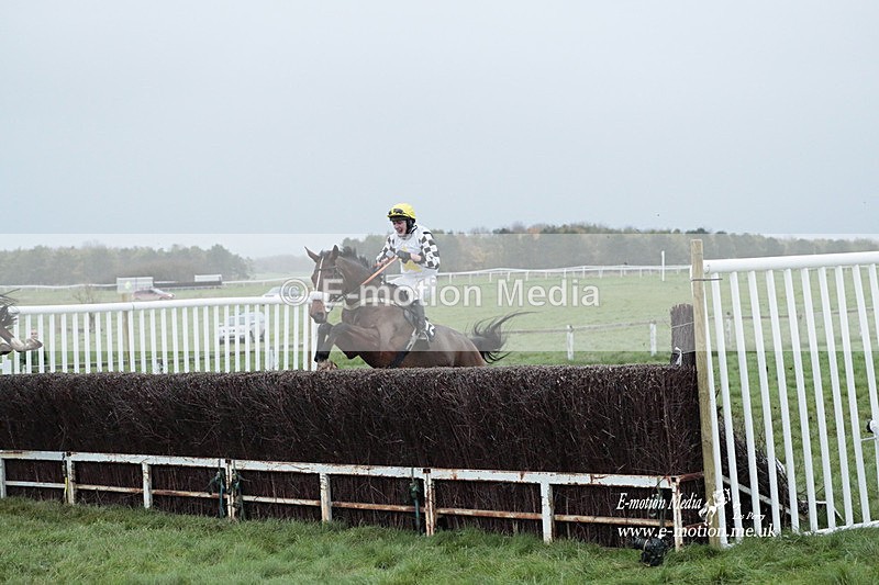 PtP 271122 1131 - Hursley Hambledon Hunt Point-to-Point - Larkhill - 27/11/22