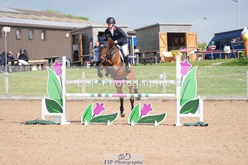 260508-101137-04797 - Cls 12 Snr Foxhunter