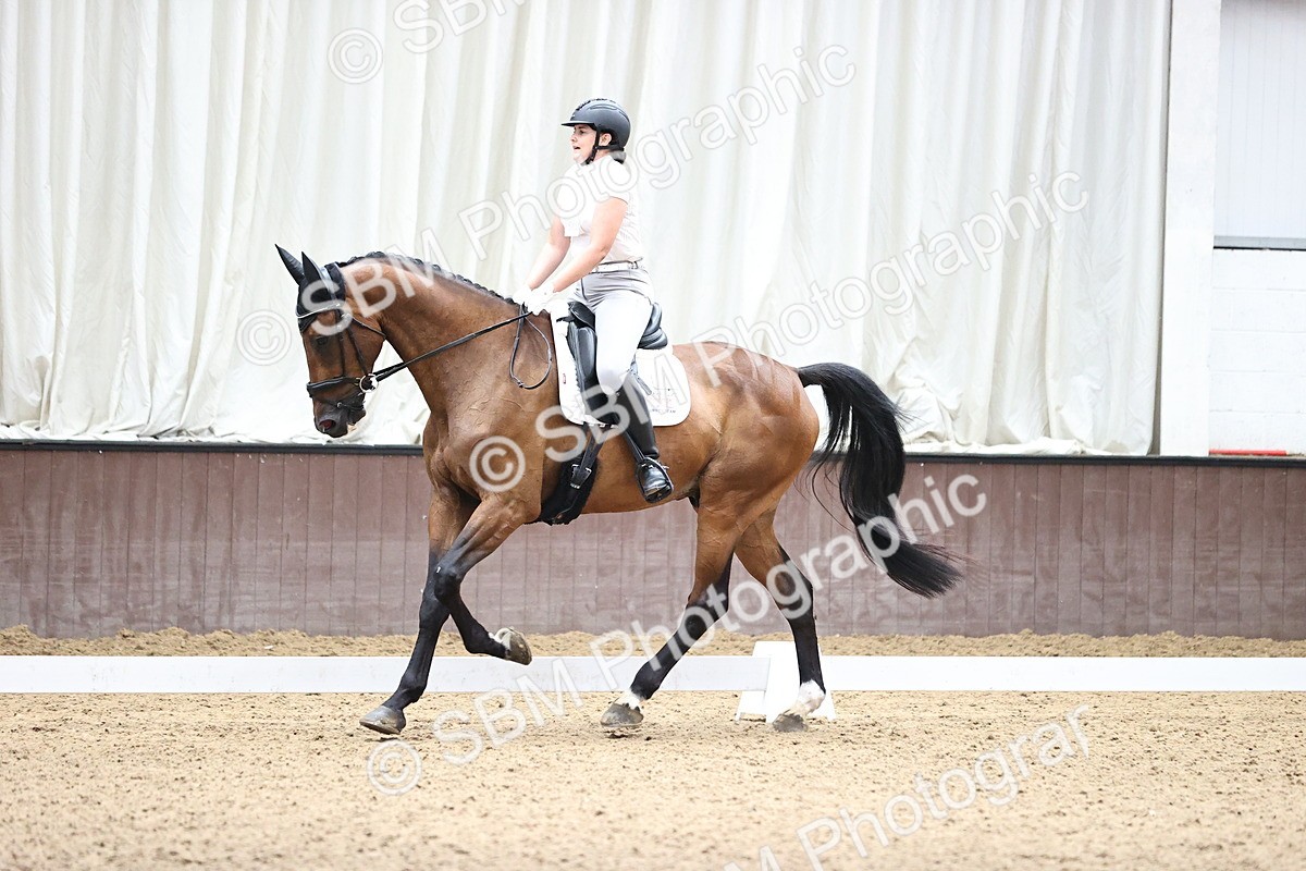 SBM_001384 - Novice 4 - 11.15-13.22