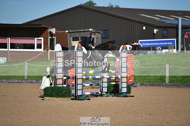 230903A-101942-03660 - Cls 12 95cm Amateur Quali