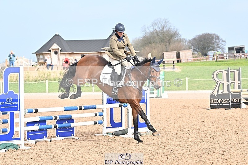 250326-101936-00201 - Cls 1 British Novice and 90cm