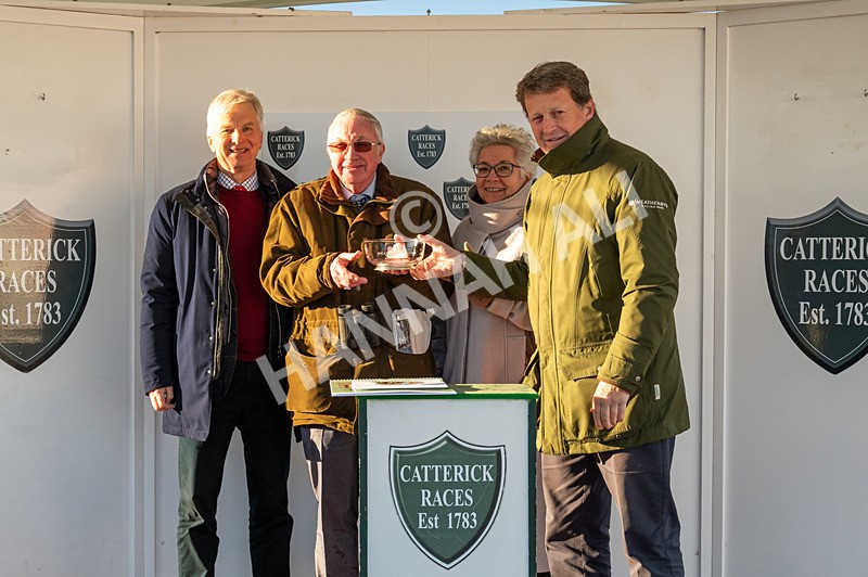 221124-Race 4-Duke Of Luckley-8703