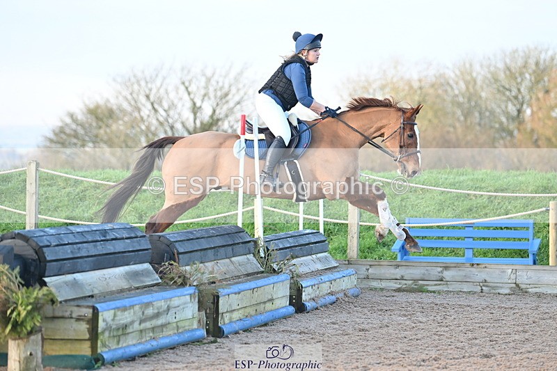 240107A-100110-00199 - AE 70cm