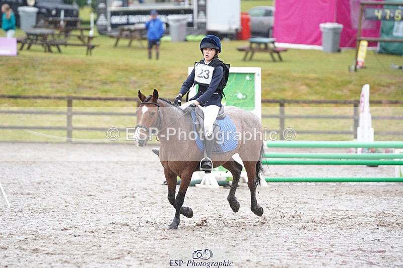 240824X-091258-20607 - 70cm Round 1 8.30 to 9.30