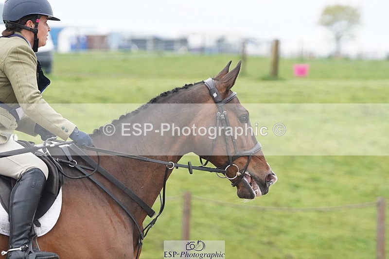 250419-094410-07812 - 414-Sophie.Taylor-PARKFIELD.FOLIES.BERGERE