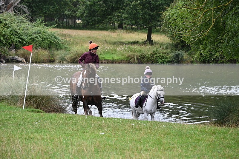 WJ7_6492 - Time at Water 09:30 to 10:00