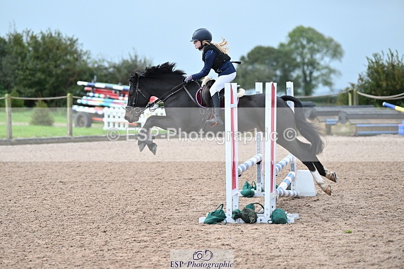 231029A-093850-02466 - 60cm Club and Schools