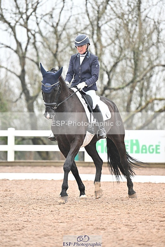 250215-135722-03965 - 228-Louise.Hutchinson-Shovern.Noire