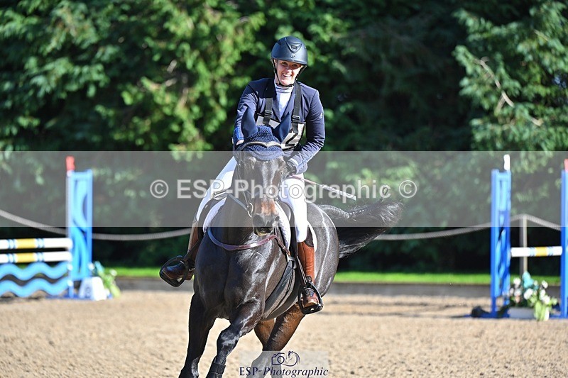 241027-122040-17235 - 372-Michelle.Newnham-LOUIS.HS