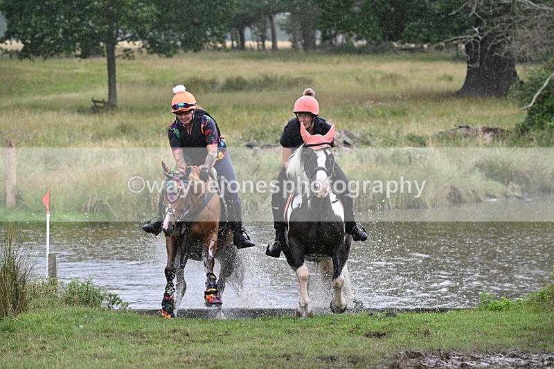 WJ7_4945 - Time at Water 14:00 to 14:53