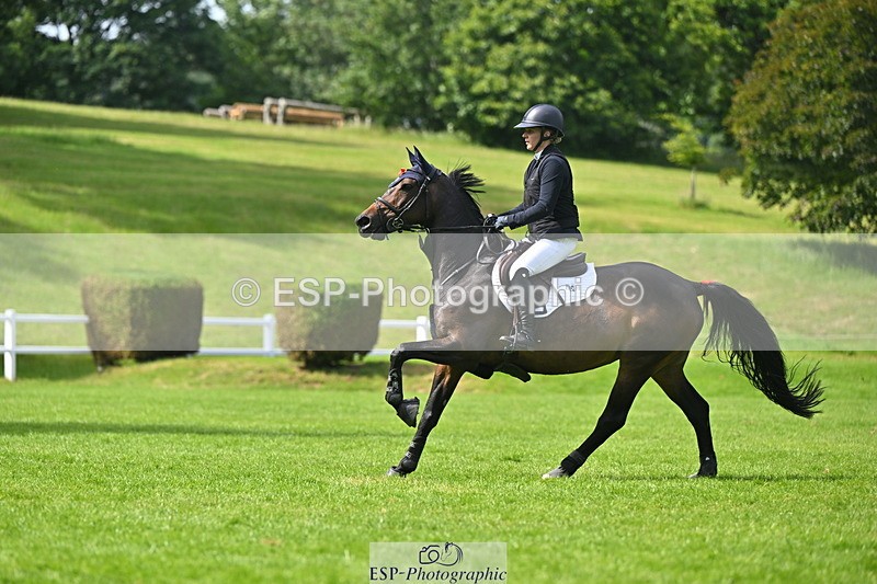 140626A-155513-00004 - Cld 46 Snr 1m 10 Grand Prix