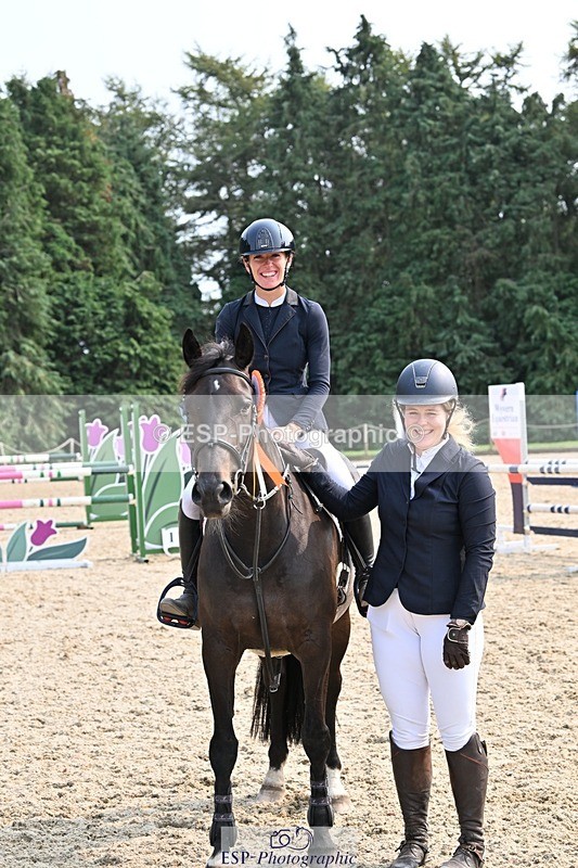 240818-154317-05304 - Cls 12A Snr Foxhunter & 1.20m Open