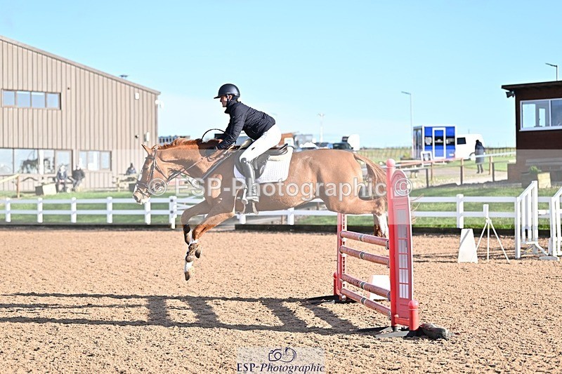 241120X-104916-00183 - Cls 02A&B Snr Disc & 100 Open