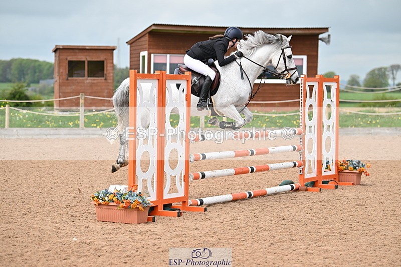 240506A-114628-08604 - Cls 4 Blue Chip Pony Newcomers & 1m Open