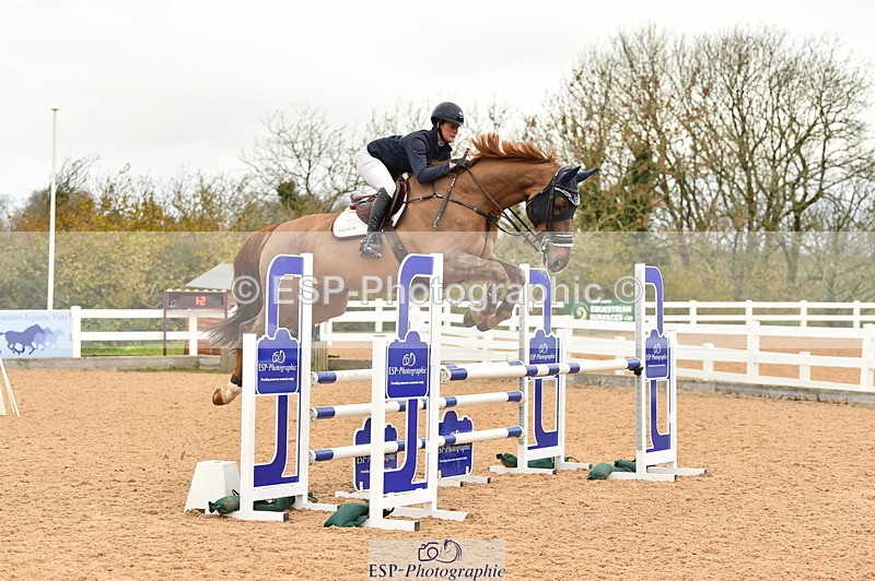 231122A-125222-00357 - Cls 4 Newcomers & 1.10m Open