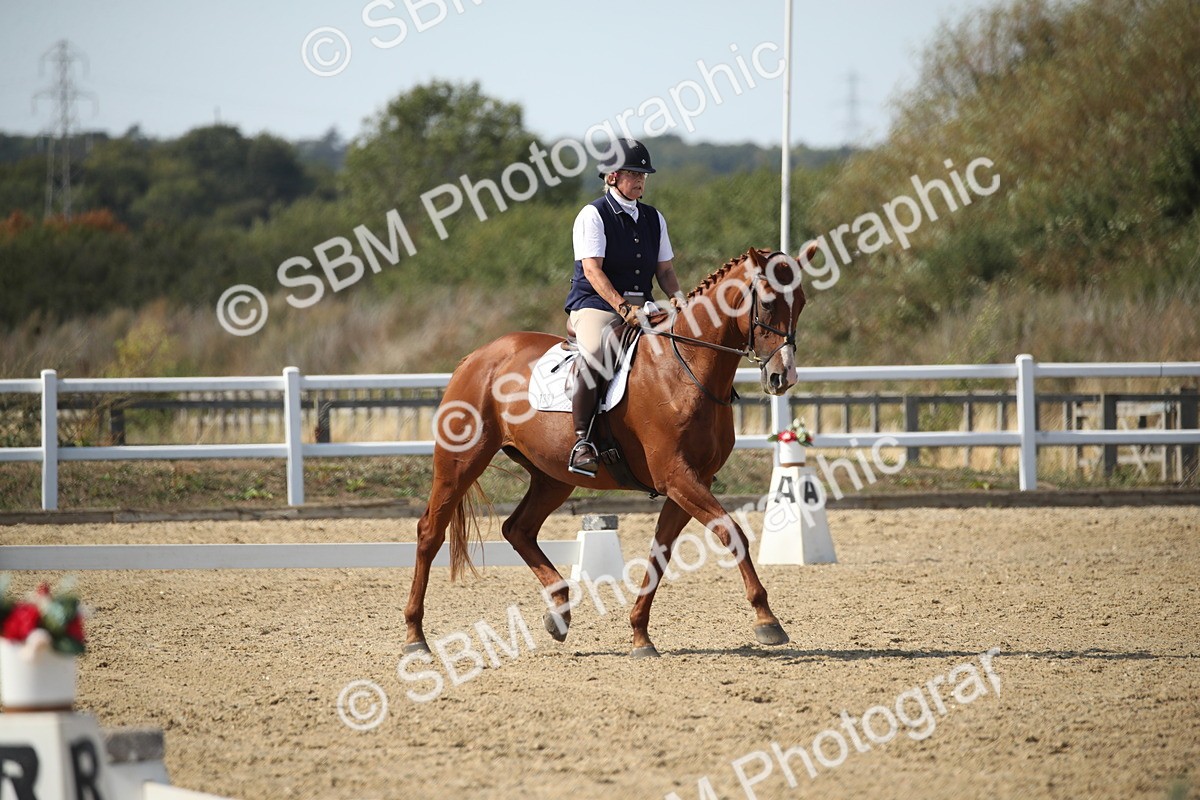 SBM_005880 - Class 11 - Novice 5 - 13.19-14.22
