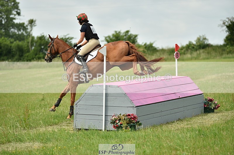 230617B-170618-01470 - XC 135