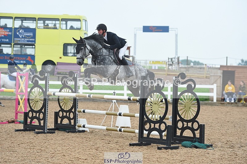 230916A-153738-04740 - Cls 25 1.10m Amateur Qualifier