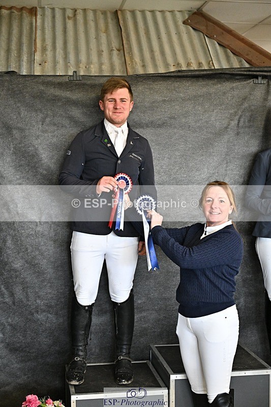 260214-104941-03225 - Cls 14 Novice Silver Presentations