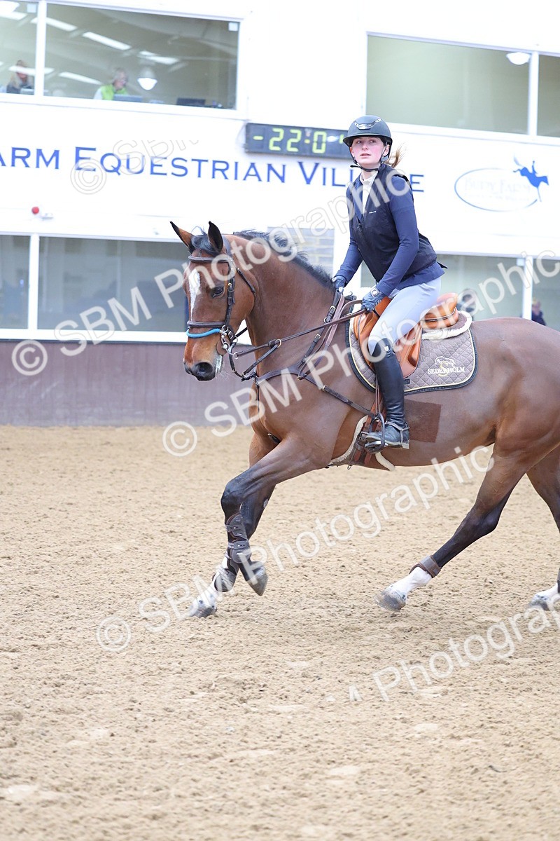 SBM_003380 - Class 9 - Senior Foxhunter - 1.20m