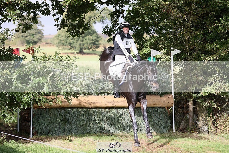 231020-120315-08694 - 060-COOKSTOWN.JACKSON-Alan.Nolan-XC