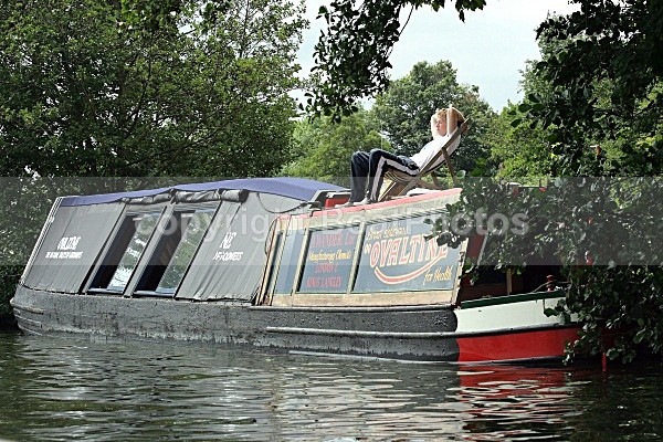 090704 OVALTINE BARGE IMG_0396 - HENLEY REGATTA  SATURDAY 4th JULY 2009