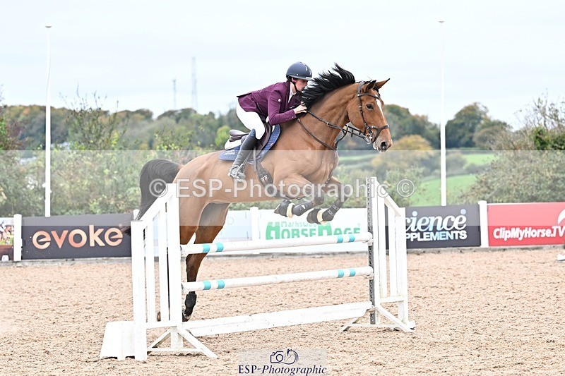 251015-132255-00554 - Cls 4 Newcomers and 1.10m Open