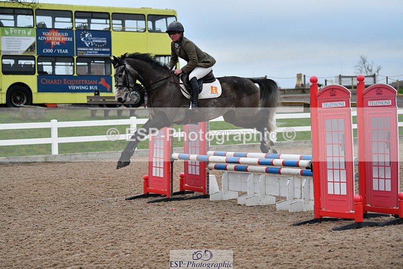 240112A-090641-00017 - Cls 1 Clear Round