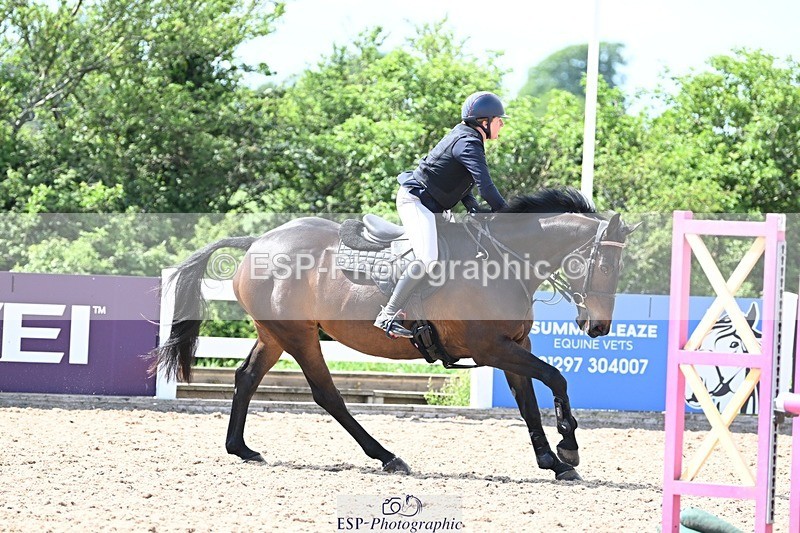 260507-135029-03682 - Cls 9 1.05m Amateur Qualifier