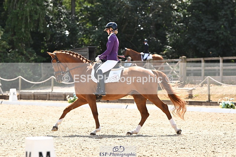 250808A-145641-01202 - 082-Isobel.GoodwinVenom