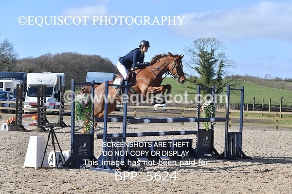 BPP_5624 - CLASS 8 Senior Newcomers/ 1.10m Open