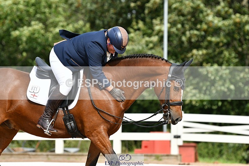 250906-112436-01001 - 041-Victoria.BradfordKenniford.flash.dancer