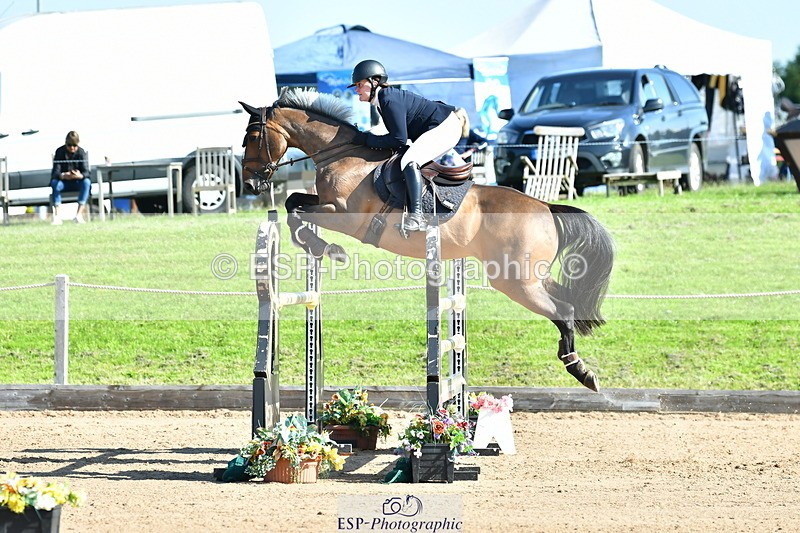 230720A-093028-01727 - Cls 1, 2 Star Small 1.30m