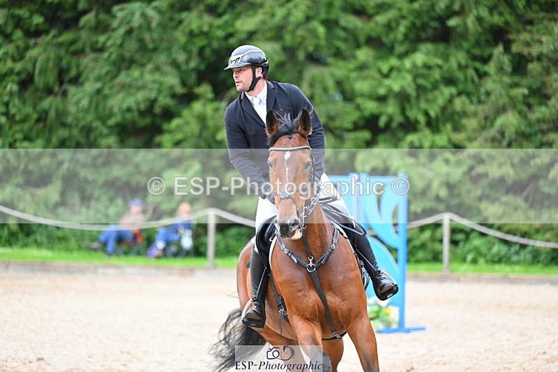 240525-155959-18001 - 547-BWE_NEWTON_DE_JASPER-Adam_Harvey