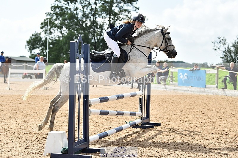 230902A-124738-01218 - Cls 3A Pony Medium 80cm