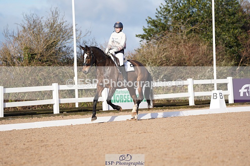 241214-121512-00446 - 152-Liv.Leonard-Liberty