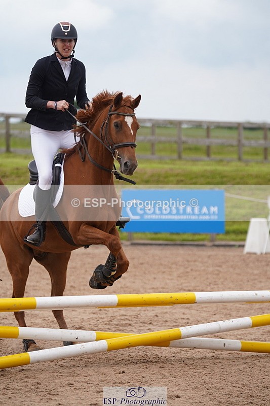 240713A-150518-00969 - Cls 18 AB & 19 70cm