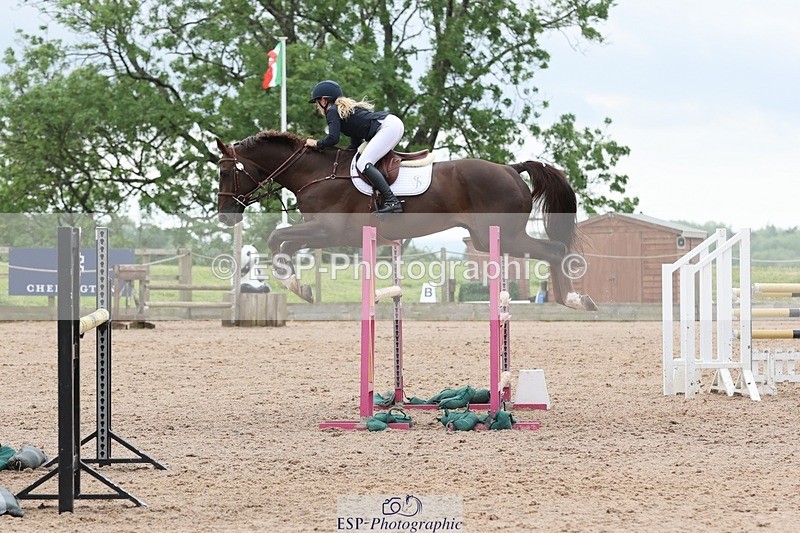 250524-103818-04247 - Cls 13  A&B 1.05m & 1.10m open