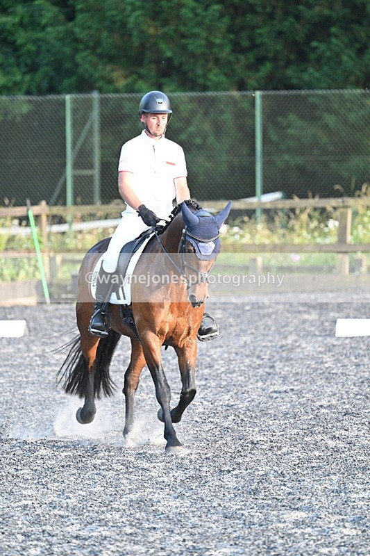 WJ7_0198 - Time 19:22 to 19:36