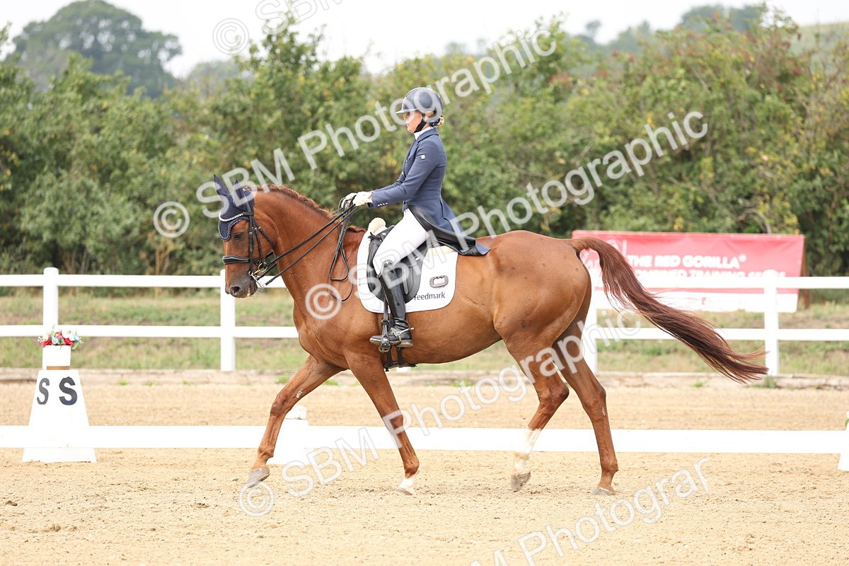 SBM_007508 - Class 9 - FEI INT I - 14.57-15.45