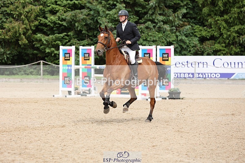 240711-153305-28985 - Cls 124 Foxhunter