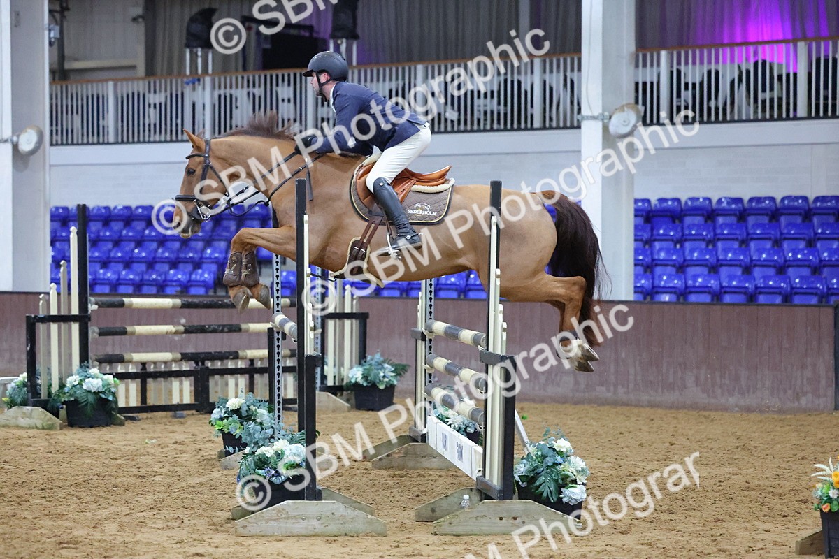 1I0A5042 - Class 9 - Senior Newcomers/ 1.10m Open