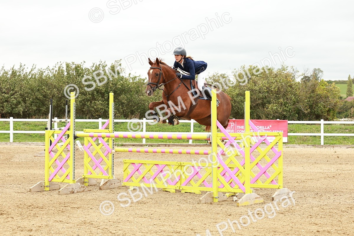 1I0A7986 - Class 5 - Senior Foxhunter 1.20m