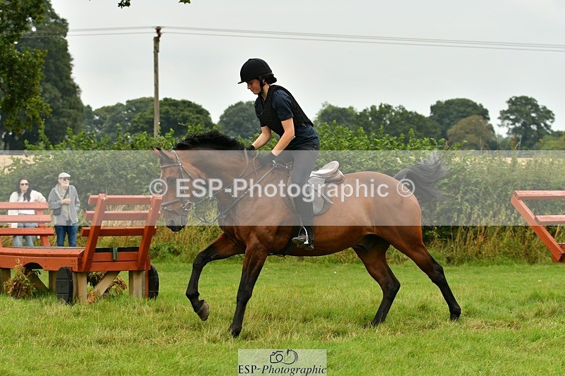 230817-124426-00721 - Theo's 1st Group - XC