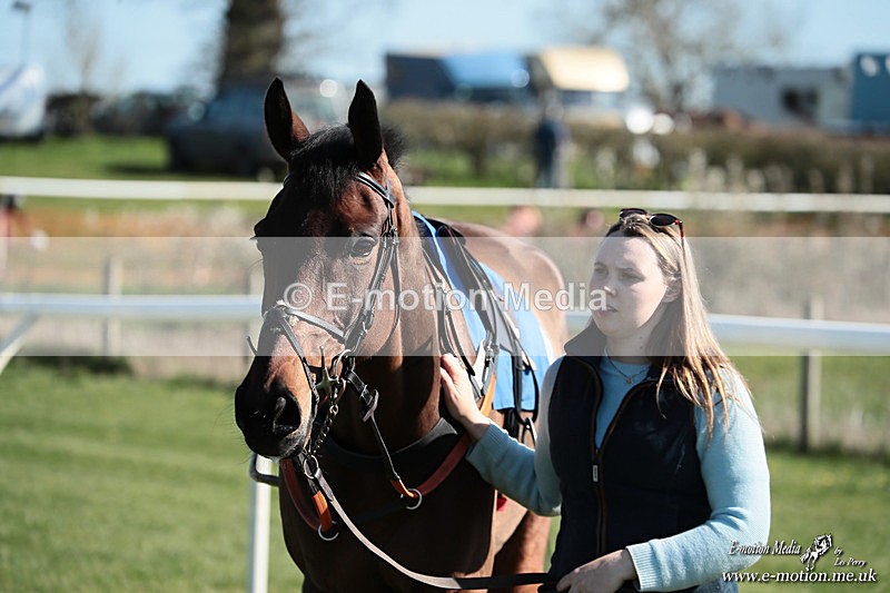 PtP 210326 213 - VWH Cirencester Races 21/03/26