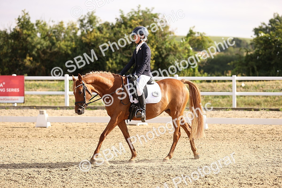 SBM_008491 - Novice 5 - 08.30-9.33