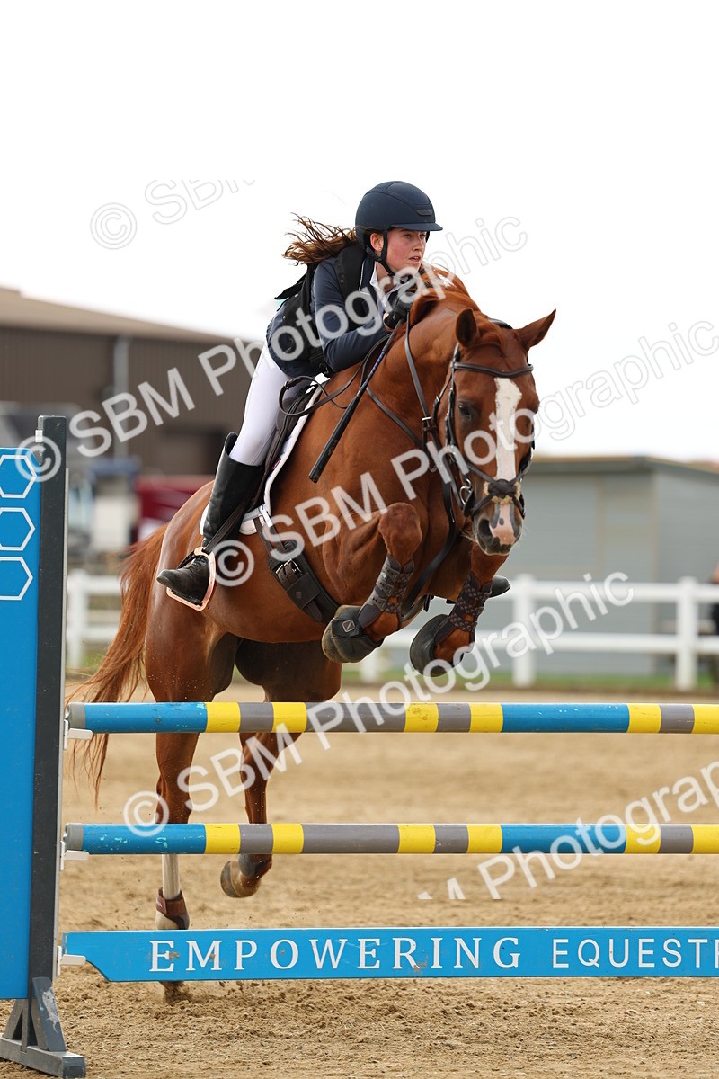SBM_009360 - Class 2 - Senior Discovery - 1.00m Open