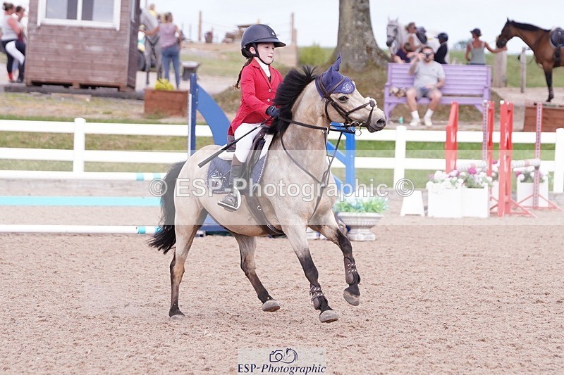 250629-171732-13202 - Cls 33 Stepping Stones 128cm and 138cm