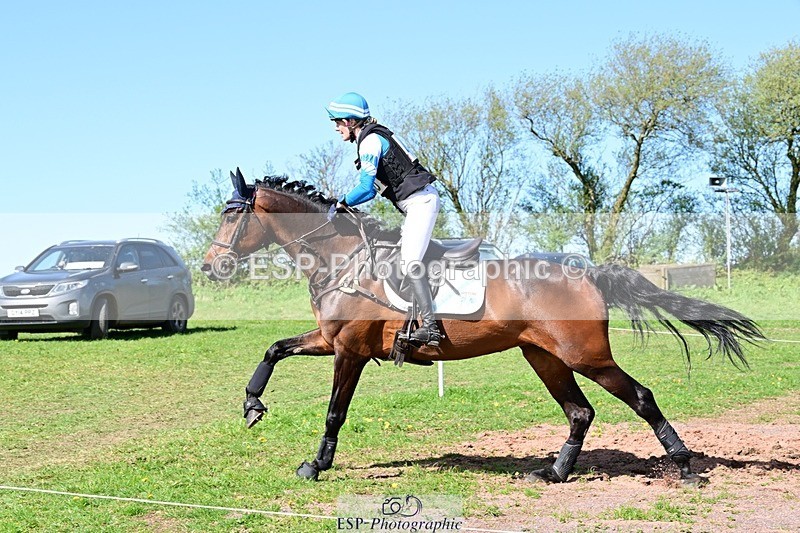 260418-154258-06495 - J-456-Ginny.Thomasen