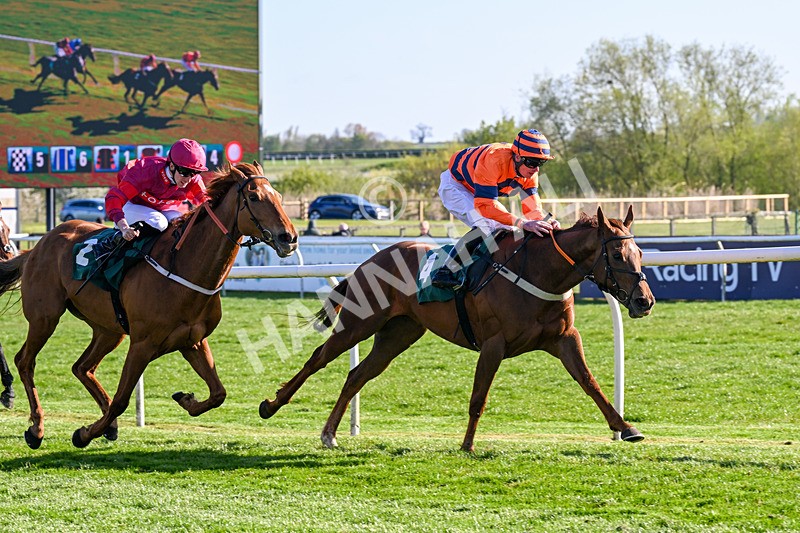 220426-Race 7-Free Pic-0972 - Race 7